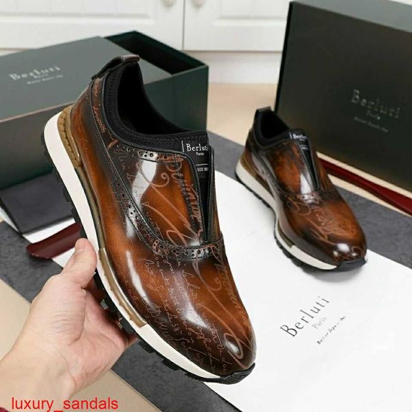 Tênis de couro BERLUTI Sapatos Casuais Novos Masculinos Padrão Laser Pato Mandarim Sapatos Esportivos Casuais Patina Antigo Calçado Tingido Sapatos de Couro HBU5