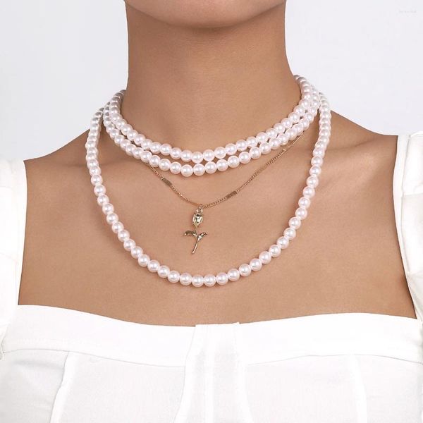 Catene Collana lussuosa e romantica con rose, perle finte, clavicola signorile personalizzata impilata