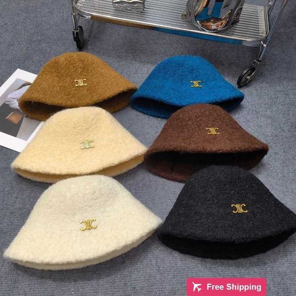 Tasarımcı Top Kapakları Yeni Koyun Devi Polar Balıkçı Şapkası Kış için Sıcak Kadınlar İçin Çok Çok Yönlü Kase Şapkası Zayıflama ve Küçük Yüz Zafer Kemeri Kova Şapkası Jo0i