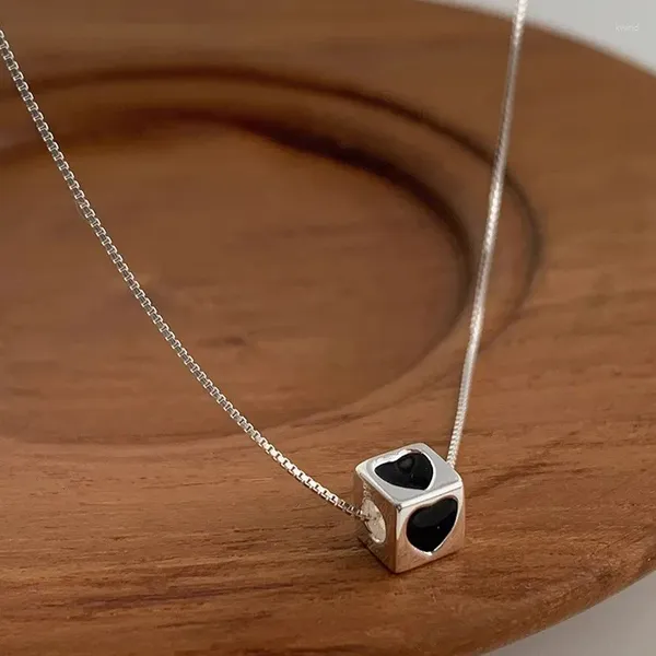 Ciondoli Collana in argento sterling 925 Cuore Amore Cubo Smalto nero Punk geometrico per le donne Ragazza Gioielli Regalo Commercio all'ingrosso di goccia