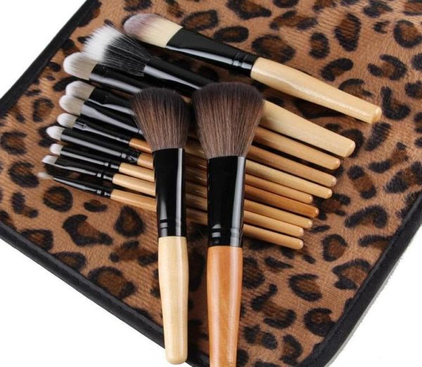 12-teiliges Set Professionelle Make-up-Pinsel mit Bambusgriff Kabuki Powder Foundation Lippenrouge Kosmetikpinsel Make-up-Tools mit Leopar6738387