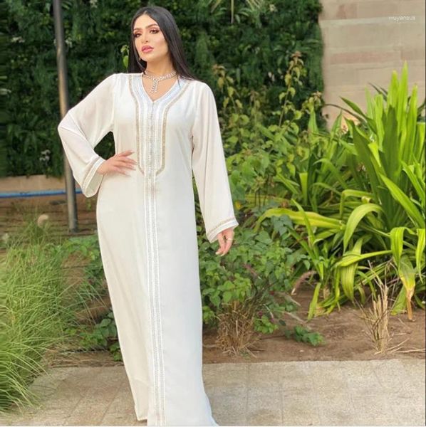 Etnik Giyim Beyaz Kaftan Dubai Abaya Türkiye Müslüman Gövde Elbisesi İslam Abayas Kadınlar İçin Elbiseler Robe Djellaba Kaftan Topluluğu Femme
