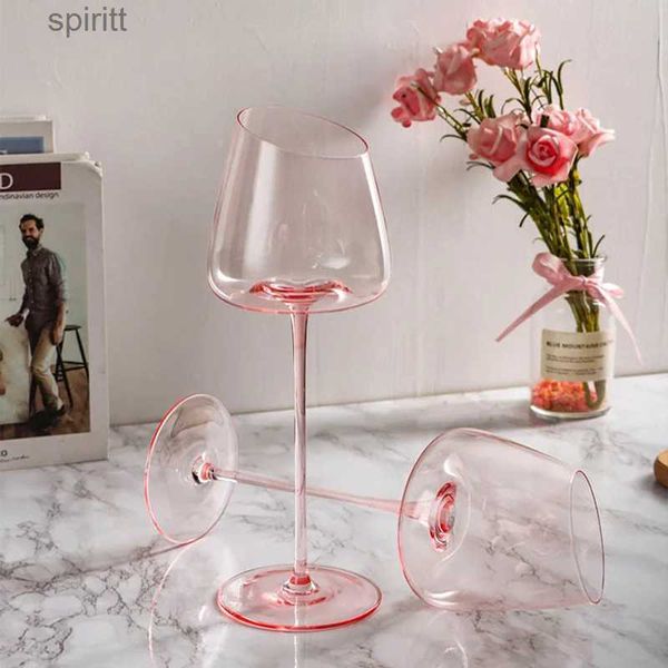 Weingläser, 250–650 ml, schräger Flamingo, sexy rosa Champagner-Weingläser, konkave Kunst-Cocktail-Becher, Kristallglas, Hochzeitsgeschenk, Trinkgeschirr, YQ240105