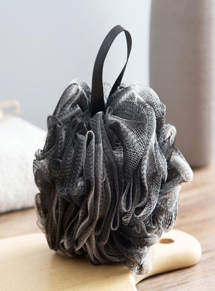 Spugna da bagno al carbone da 50 grammi Pouf in rete Nero bianco Spugne morbide per doccia per uomini e donne Accessori da bagno9046836