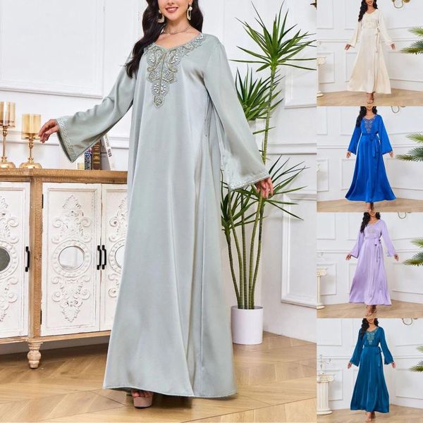 Roupas étnicas Moda Bordado Vestidos Muçulmanos Feminino Islâmico Abayas Robes Eid Ramadan V Neck Maxi House Ware Árabe Caftan Vestidos