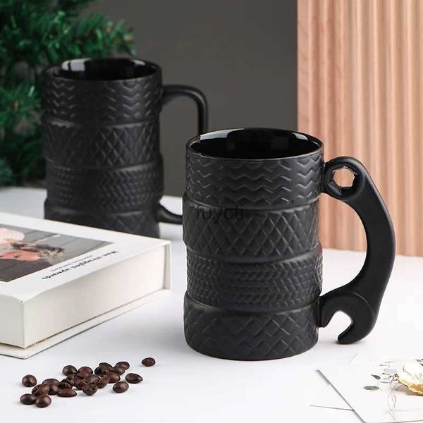 Canecas 3D legal pneu preto em forma de caneca de cerâmica fosca grande xícara de chá de café presentes exclusivos fãs de carro presentes mecânicos para amantes de carro yq240109