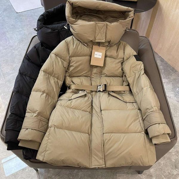 cappotto da donna Stesso stile nuovo piumino con cintura per abbigliamento invernale europeo al bancone da donna lungo con cintura vestibilità slim e% oche bianche