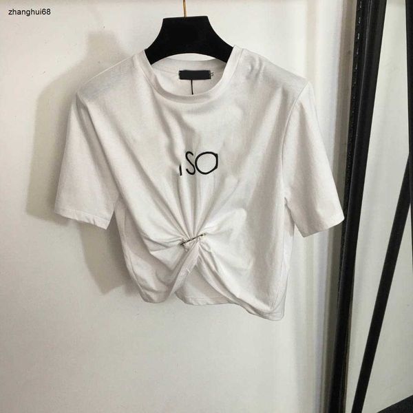 Marca feminina camiseta designer de moda letras bordadas no peito pino fivela enrugada cintura manga curta superior vestuário jan 09