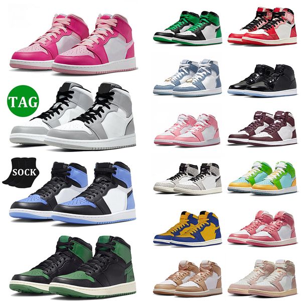 OG Jumpman 1s Low Scarpe da pallacanestro da uomo da donna Nero Phantom Reverse Mocha Panda Rosa Skyline Royal Blue Panda Mids Big Size 13 Scarpe da uomo Scarpe da ginnastica per giovani Scarpe da ginnastica