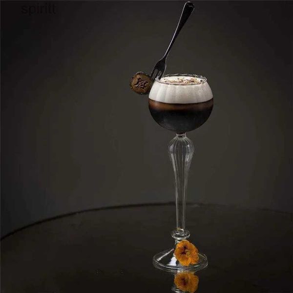 Bicchieri da vino Professionale Vino Whisky Copita Decorazione in vetro Portacandele in vetro Candeliere Calice leggero Fiore Moda calda Coffee Shop Bar Tazza YQ240105