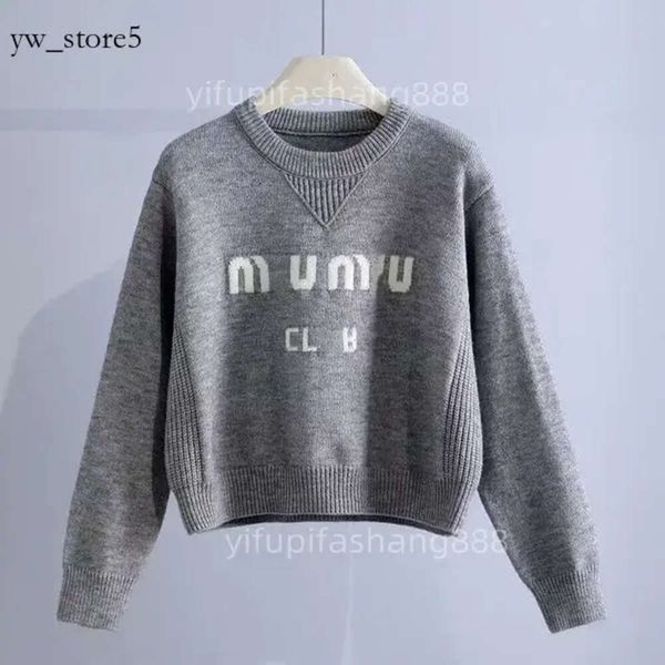 Italy Tide Miui Miui Top Luxus Damenpullover Designer Klassisches Design Kleidung Kapuzenpullover Strickpullover Warm halten Strickjacke Langarm Kaschmir Mm Schwarz Weiß 7574