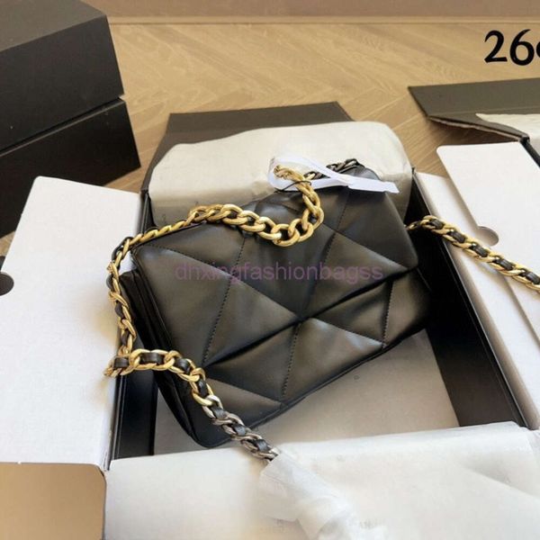 Designers Bag 2024 Novo couro casual 19bag Big Ling Grid Chain Channel Bag Classic Small Wind Wind Crossbody Saco feminino