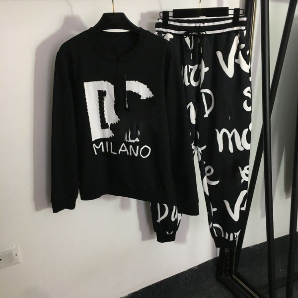 10019 2024 Primavera Estate Branmd Stesso stile due pezzi Set di alta qualità Nero Bianco Kint Pullover manica lunga Pullover Pantaloni lunghi 20233450