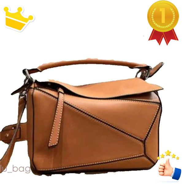 2024 Tasarımcı Çanta Orijinal Deri Çanta Omuz Kovası Kadın Çantalar Bulmaca Debriyaj Tavaları Crossbody Mini Geometri Kare Kontrast Renk