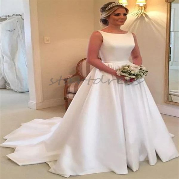 Prinzessin Satin Boho Brautkleid Elegante A-Linie U-Ausschnitt ärmellose Land-böhmische Brautkleider Sexy rückenfreie Pinselschleppe Garden Farm Bride Novias Robe De Mariee