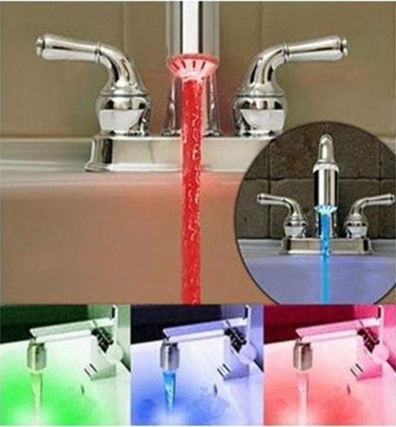 Nessuna batteria Sensore di temperatura automatico 3 colori RGB Glow Shower LED Light Water Faucet Tap4022652