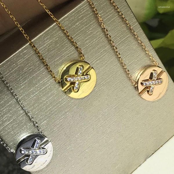 Anhänger Halsketten Hohe Qualität Runde Marke Glatte Mini Kreuz Verbindung Halskette Für Frauen Luxus Edlen Schmuck DN