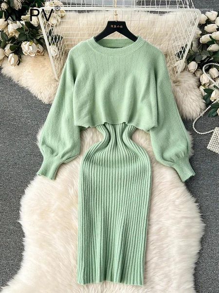 Casual Kleider XFPV Frauen Oansatz Puff Ärmel Stricken Streifen Kurze Pullover Hohe Taille Slim Fit Zwei Stück Set Herbst Winter 2024 SM10209