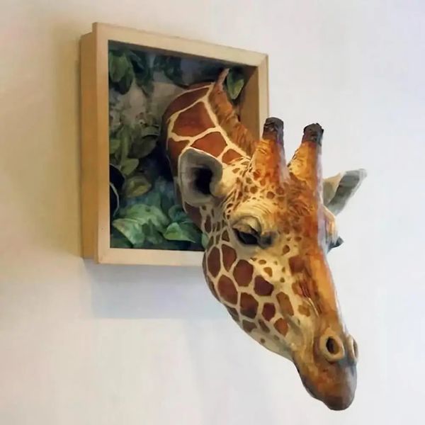Scultura di giraffa 3d montata a parete Teste di giraffa Decorazioni da appendere a parete Arte della parete Ornamenti di statue di animali realistici 240109