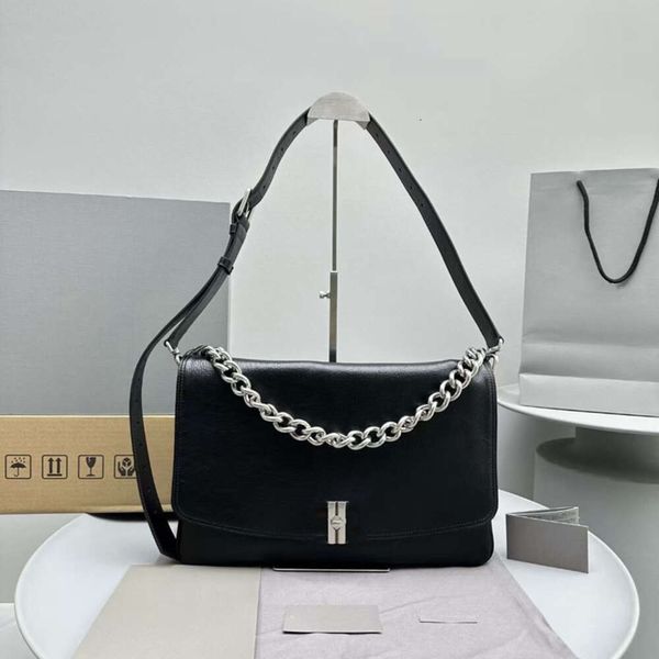 Ba2023 Nova Pele de Óleo Crack BB Soft Bag Flip Silver Chain Crossbody Bolsa de Ombro Unissex 240108 Bolsas de Embreagem Bolsas Senhoras Bolsas Bolsa 240110