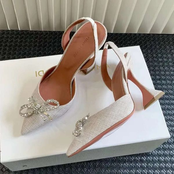 Letterg Amina Muaddi Sandálias Top Designer de Luxo Sapatos Bowknot Cristal Diamante Decoração Transparente PVC Copo de Vinho Saltos