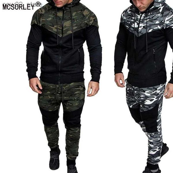 Tute da uomo Moda Tuta da uomo Causale Camouflage Set di stampa Camo Giacca + Pantaloni 2 pezzi Abbigliamento sportivo Felpe con cappuccio Felpa Completo da uomo Abiti 2022 Q230110