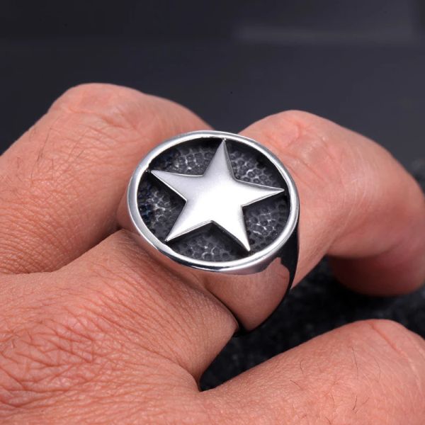 Anello con sigillo di moda Lucky Star per uomini e donne Anello classico con stelle del Pentagono Anello da motociclista in oro bianco 14 carati Talismano Gioielli portafortuna