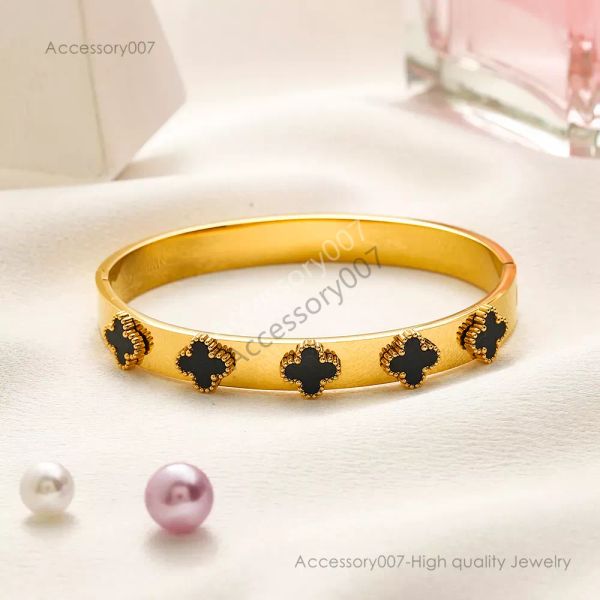 designer bijoux bracelet Plaqué or luxe trèfle bracelet nouveau femmes cadeau bracelet mode style fille charme bracelet en acier inoxydable bijoux de haute qualité