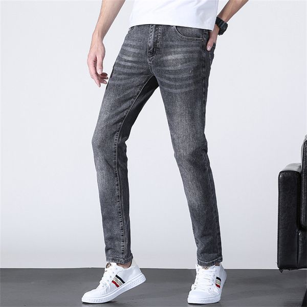 Herren Jeans Herbst Neue Hosen Slim Fit Füße Elastische Hosen mit Little Bee Stickerei Schöne und trendige Jugend Casual