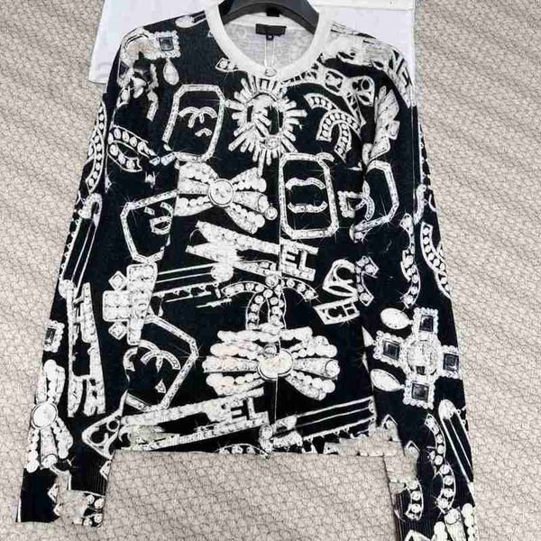 Damenjacken Designer 23 Ski-Serie schwarz-weißer Graffiti-bedruckter Cardigan mit Kaschmirgarn in klassischer schwarz-weißer Farbe CSTZ