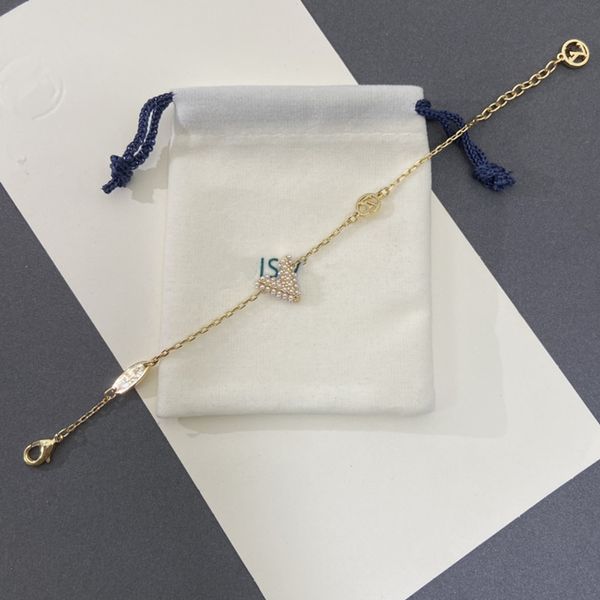 Con BOX braccialetto con ciondolo firmato gioielli firmati Perla di lusso in oro 18 carati Catena con lettera Braccialetti classici per donna Regalo cinese di alta qualità