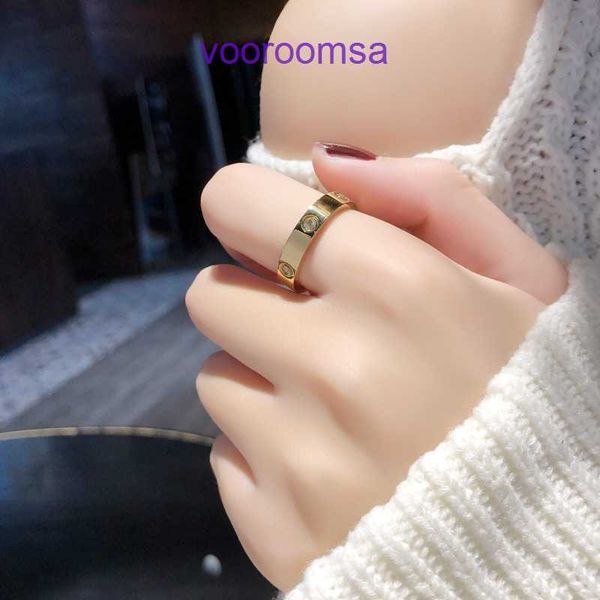 Gioielli versatili alla moda di tendenza, buona bella versione coreana Carter dell'anello in acciaio al titanio più venduto per donne alla moda e personalizzato con scatola originale Pyj