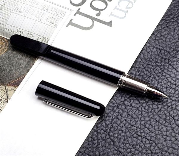 Promozione Luxury M Pen Penna roller in resina nera di alta qualità con chiusura magnetica Penna roller Penne a sfera cancelleria per ufficio scuola forniture4905417