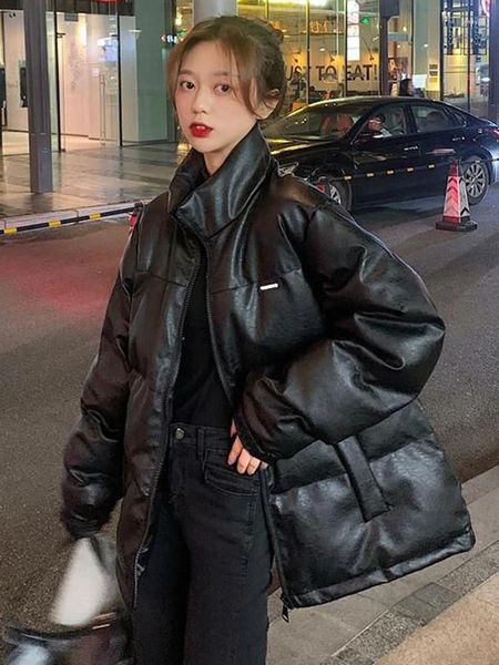 Trench da donna Giacca in cotone lucido PU nero Colletto in piedi invernale Cappotto caldo antivento alla moda addensato da strada