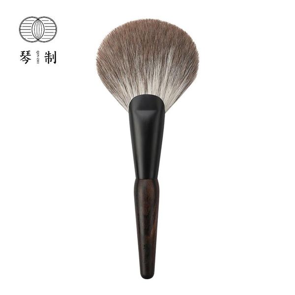 Pinsel Qinzhi Professionelle handgefertigte Make -up Pinsel Z112 große Lüfterform Gesichtspulver bürre tragbare weiche Schneefuchs Haar Make -up Pinsel