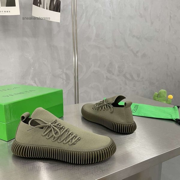 Canvas Orbit Sneaker Homens 2024 Sapatos Botteega Sports Designer Venetas Casal Mens Moda Mulheres Casual Sneakers Novo Float One Mesh Step Socks Coconut 0opo
