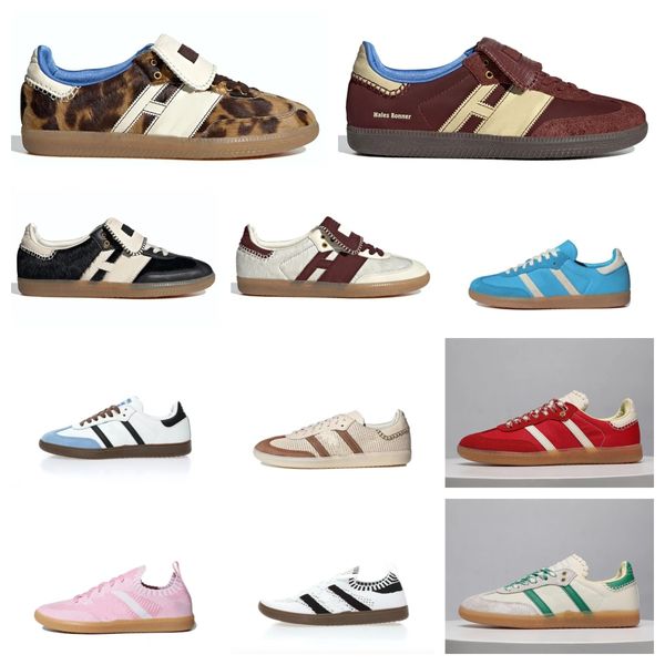 2024 primavera nuova lingua lunga crine di cavallo leopardo scarpe da ginnastica tedesche fragola orso polvere scarpe da donna retrò casual scarpe da tavolo basse