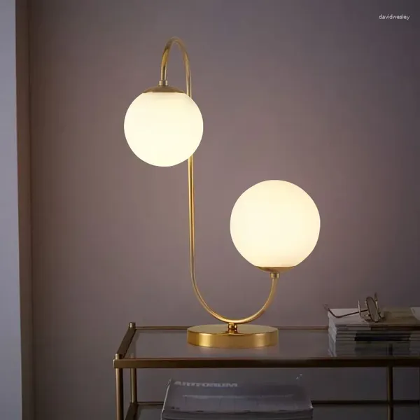 Tischlampen Moderne Doppelkopf-Glas-Schreibtischleuchten Gold Lusre Art Decor Salon LED-Lampe El Wohnzimmer Schlafzimmer Nachttisch Studie Lesen