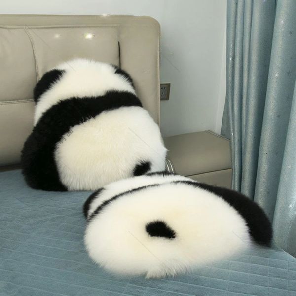 Brinquedos de pelúcia travesseiro imitação de lã veludo panda lance travesseiros irritado panda almofada casa sofá bay janela cadeira almofada universal 240111