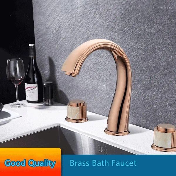 Rubinetti per lavandino del bagno Design europeo Rubinetto in ottone oro rosa Tre fori Due maniglie Lavabo Miscelatore freddo Rubinetto di buona qualità