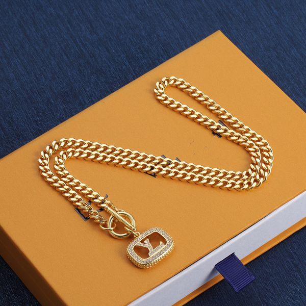 Mit BOX Mode Anhänger Halsketten für Frauen Männer Elegante Hip Hop Halskette Hochwertige Chokerketten Designer Schmuck 18 Karat vergoldet Mädchen Geschenk