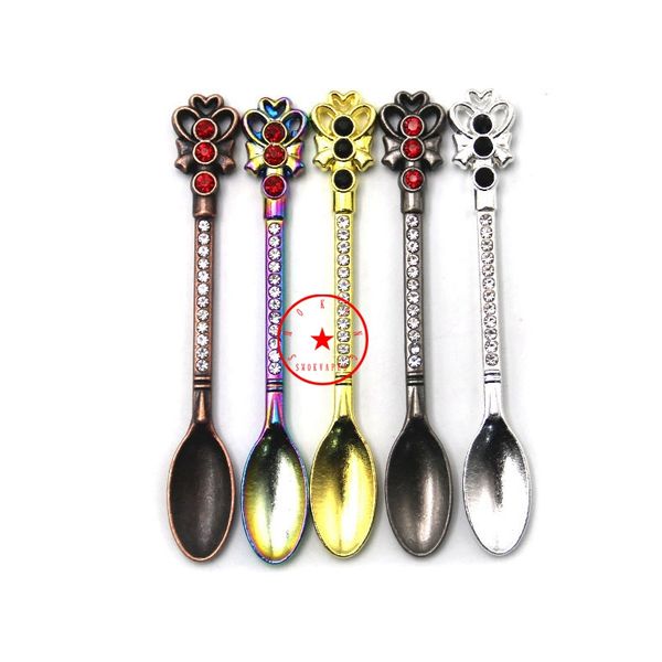 Colorato Fumare Erba Tabacco Impianti petroliferi Crema Pala Metallo Dabber Scoop Cucchiaio di paglia Portatile Amore di lusso Fiocco Nodo Diamante Gorgogliatore Pipa ad acqua Bong Portasigarette DHL