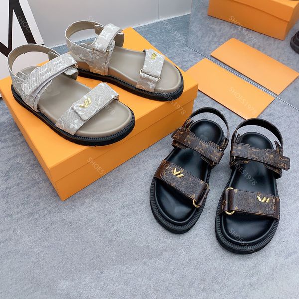 Sandálias casuais designers sapatos moda nova fivela de metal de ouro gancho laço de couro mulheres sapato denim salto plano senhoras praia designer sandália 35-42