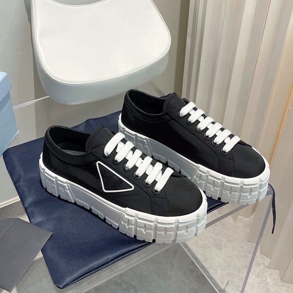 Designer Gabardines Scarpe da ginnastica con piattaforma a doppia ruota Scarpe casual da donna Nero Bianco Azzurro Rosa Marrone Tela di lusso Sneaker da passeggio per esterni Scarpe da ginnastica da donna