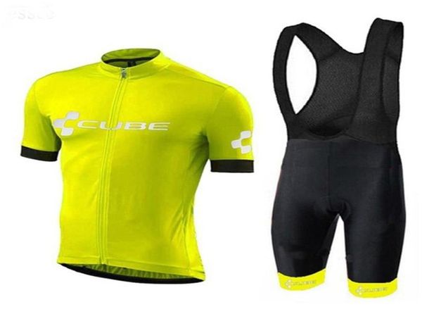 Set da corsa 2021 CUBE Maglia da ciclismo estiva Traspirante MTB Abbigliamento da bicicletta Mountain Men Bike Wear Clothes9213480