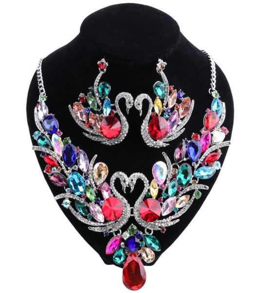 Set di gioielli multicolori alla moda con zirconi cubici per le donne I migliori regali Set di orecchini e collana di cristallo 18 colori3458288