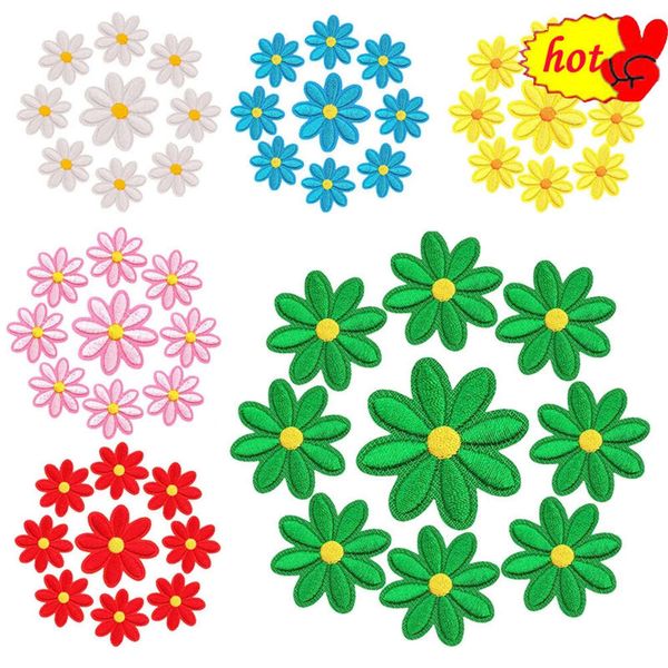 10 pezzi lotto di fiori toppe sfuse termoadesive confezione all'ingrosso piccola cucitura per abbigliamento ricamato nero bianco rosso blu rosa viola giallo