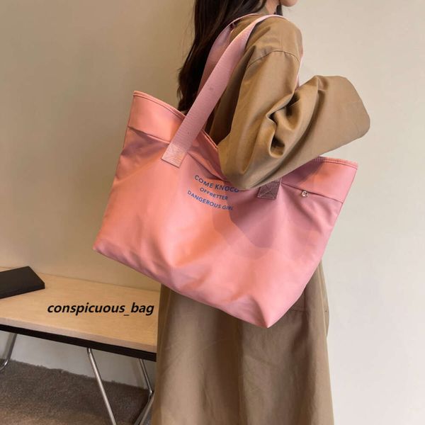 2024 nuove donne borsa a tracolla leggera borsa di grande capacità borsa da viaggio femminile borse di moda coreana borse casual in tessuto Oxford borse da donna