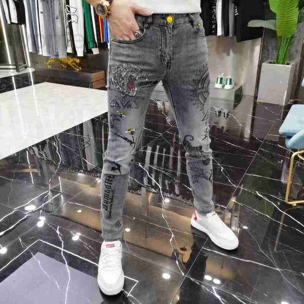 Jeans masculinos designer de luxo quatro estações moda europeia jeans homens indústria pesada tigre quente diamante moda cinza calças finas mska