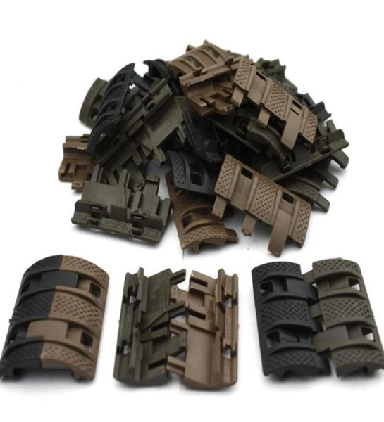 32 Stück taktische Airsoft-Panels, Picatinny-Schiene, Handschutzabdeckung, AR15 M4 AK-Handprotektoren, Beschützer, beständig, Jagd. 6570028